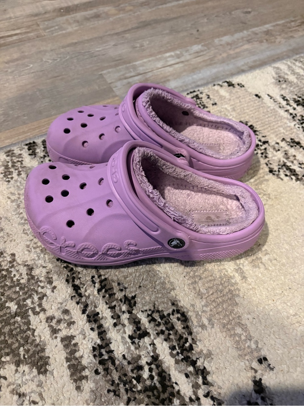 Crocs size 8 - Picture 3 of 6